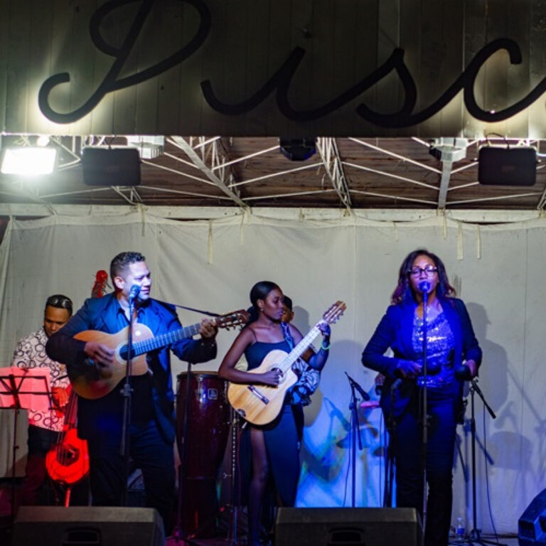Septeto pinareño Color Cubano nominado a los Cubadisco 2025